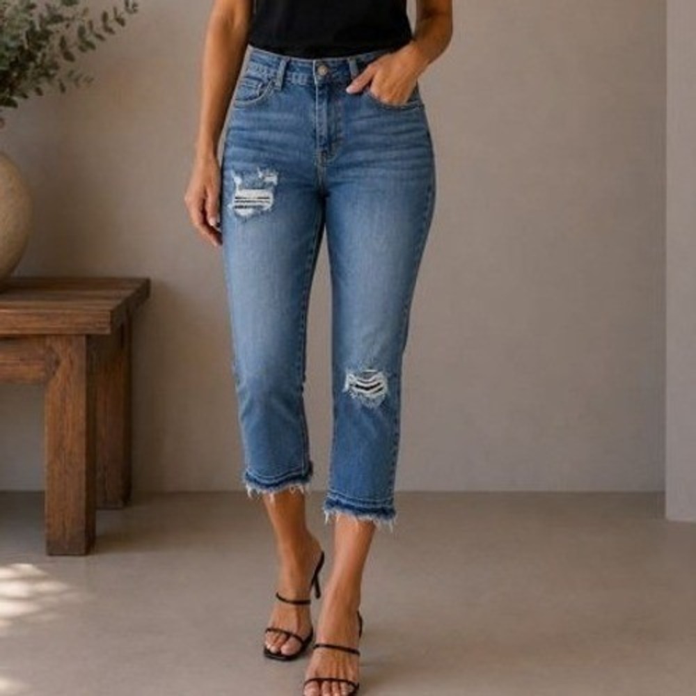 Judy Blue Capri Jeans 20W Blue Cropped Streetwear Grunge Edgy‎ Gorpcore Casual